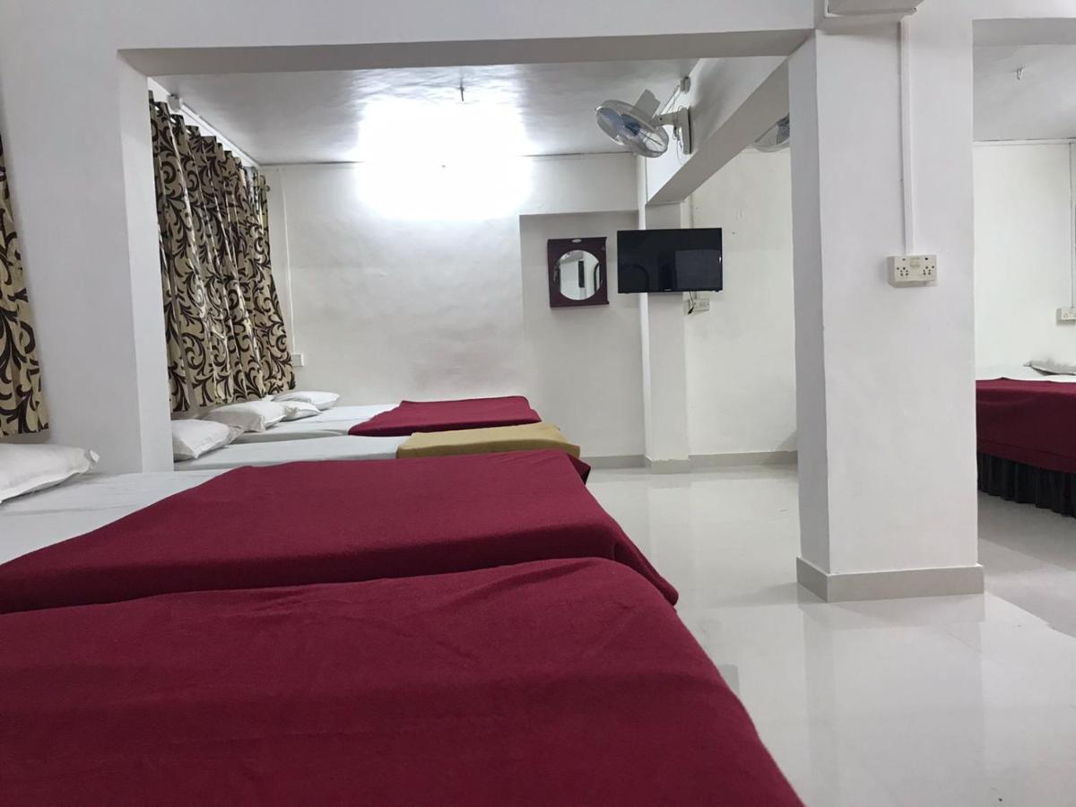 Hotel Priti International Mapusa Kültér fotó